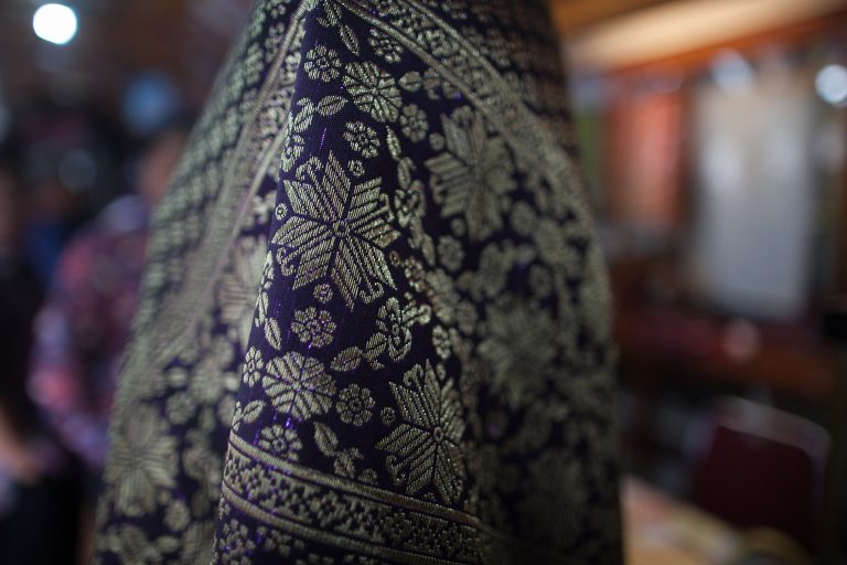 Tenun Songket Silungkang: Kilau Benang nan Indah dari Minang