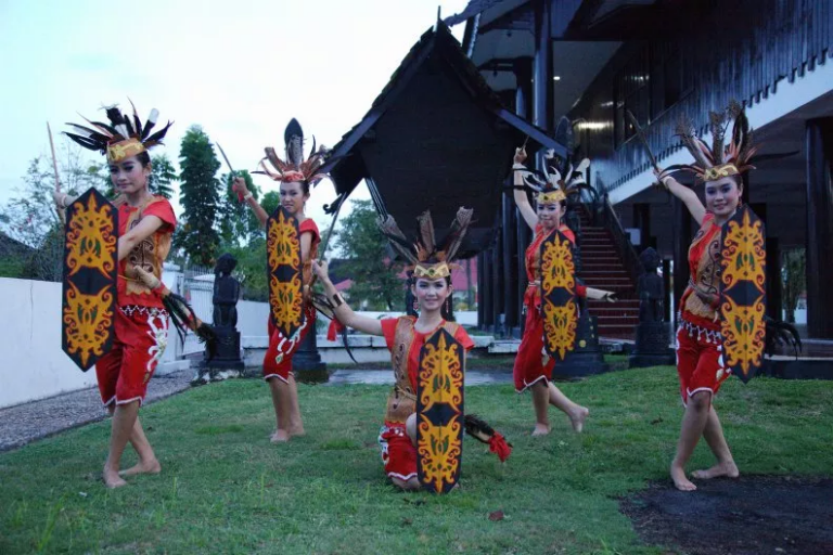BORNEO EXTRAVAGANZA 2015 HADIR DI BANDUNG