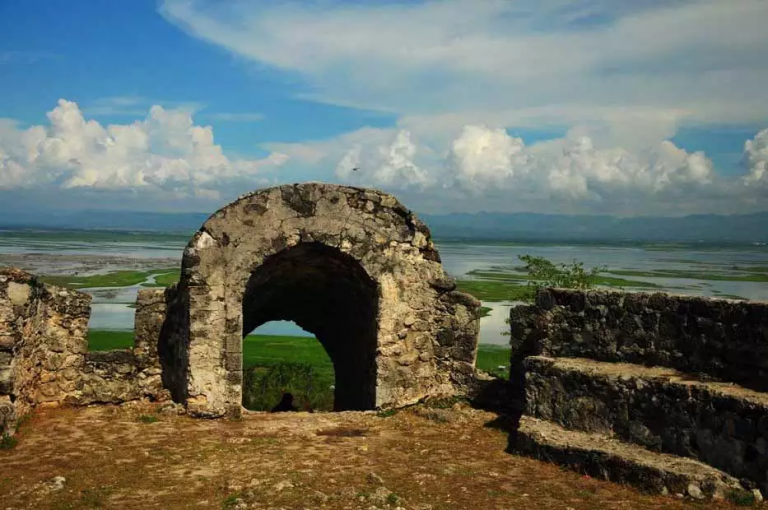 FESTIVAL OTANAHA EXPO 2015 DI GORONTALO