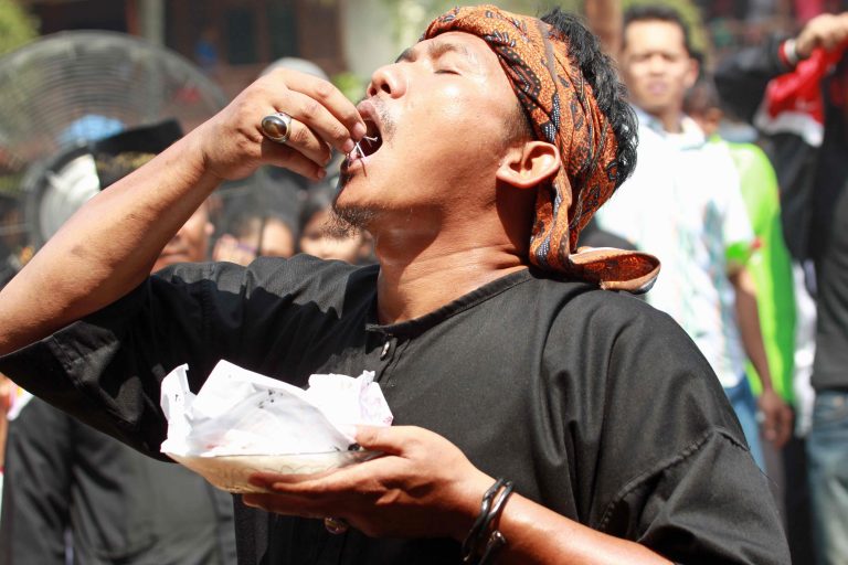 Debus Banten: Seni Bela Diri Tradisional yang Memukau