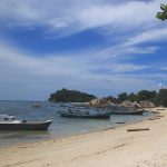 Pantai Matras dan Parai Tenggiri: Menikmati Keindahan Pantai Nelayan di Bangka