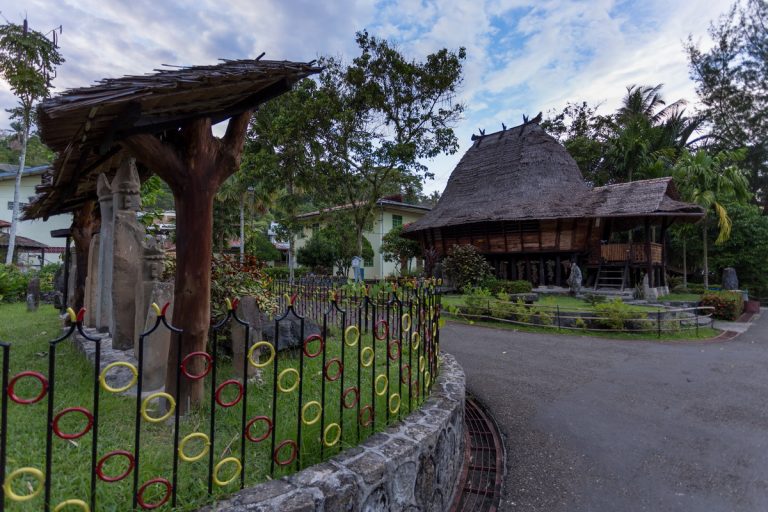 Museum Pusaka Nias: Wahana Kemegahan Budaya Nias