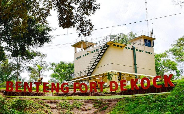Benteng Fort De Kock: Jejak Perang Paderi di Sumatera Barat