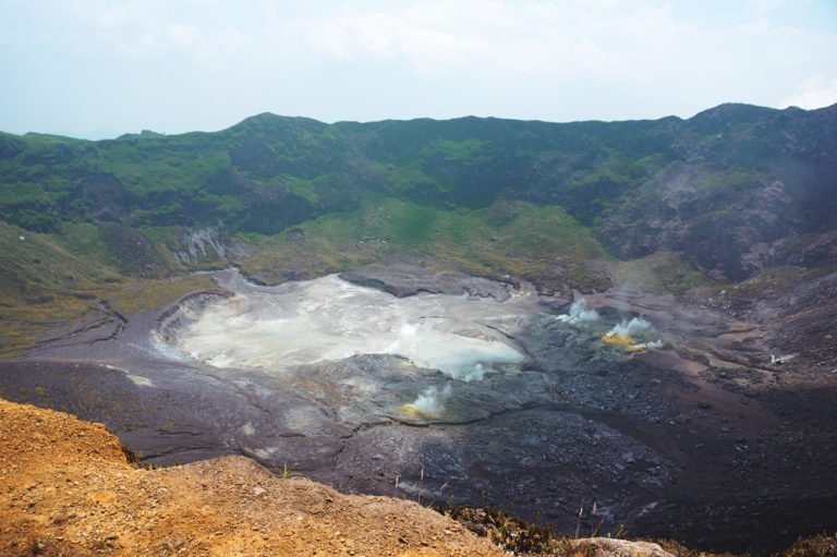 Bukit Kaba: Mengakrabkan Diri dengan Alam Rejang Lebong