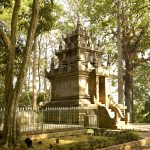 Candi Cangkuang: Candi Hindu di Tengah Danau