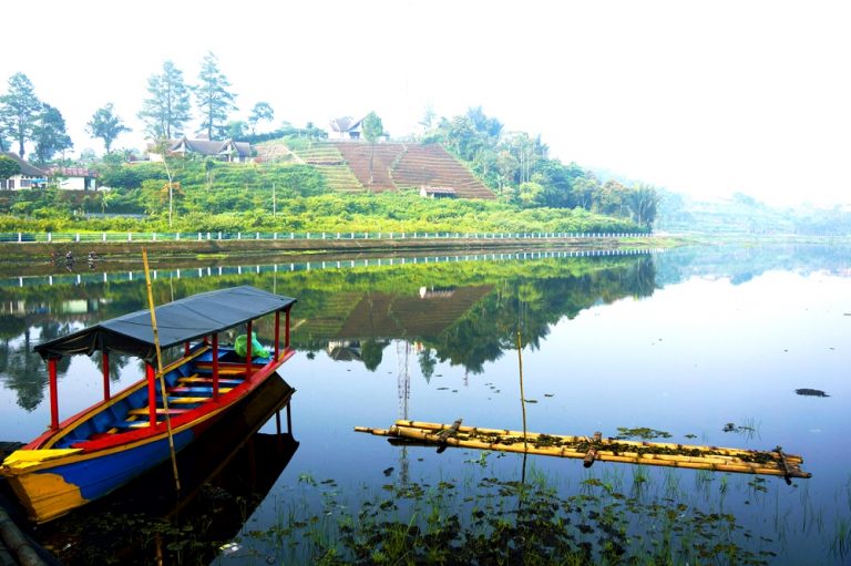 Danau Mas Harun Bastari: Bersantai Menikmati Panorama Indah di Rejang Lebong