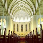 Gereja Katedral Bogor: Tenggelam dalam Keindahan Neo-Gothik dan Khusyuknya Kebaktian