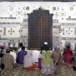 Makam Sunan Gunung Jati: Berziarah dan Menikmati Kuliner Cirebon