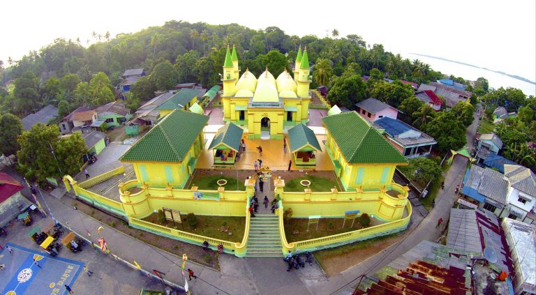 Masjid Sultan Riau: Masjid Pertama di Indonesia yang Memakai Kubah