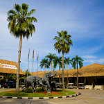 Nirwana Gardens: Rekreasi Memuaskan di Pantai Legoi Bintan