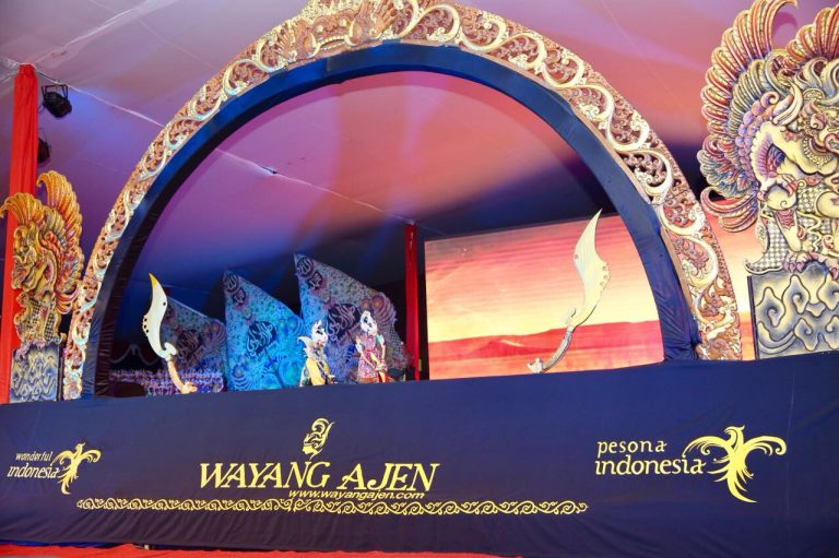 Wayang Ajen Meriahkan HUT ke-15 Kota Banjar