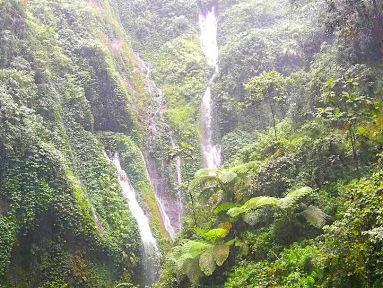 Air Terjun Madakaripura: Menelusuri Tempat Meditasi Terakhir Gajah Mada