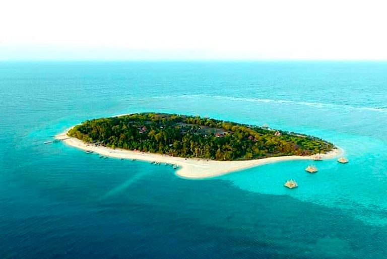 Gili Labak: Keindahan Pulau Tropis di Seberang Madura