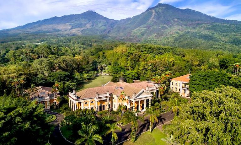 Kaliandra: Kedamaian di Kaki Gunung Arjuno