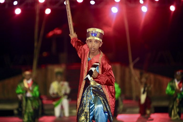 Soya-Soya: Tari Perang Pejuang Tanah Moloku Kieraha