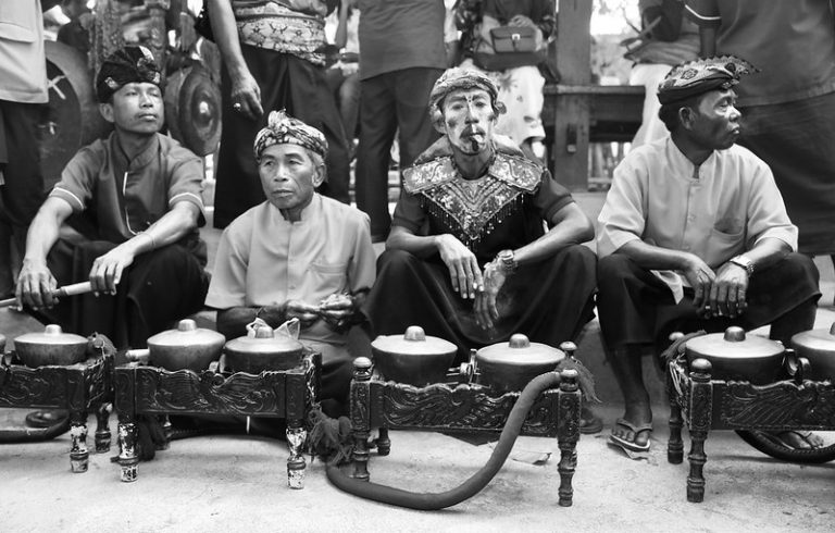 Wetu Telu: Kearifan Masyarakat Sasak