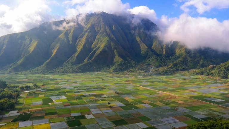 Desa Sembalun Lawang: Gerbang Indah Menggapai Langit ke Puncak Rinjani