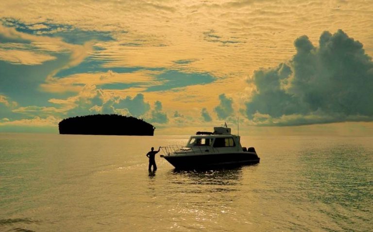 Mansuar: Genapi Keindahan di Raja Ampat