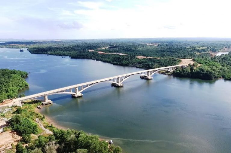 Teluk Balikpapan: Keunikan Ekosistem di Kawasan Ibu Kota Baru Indonesia